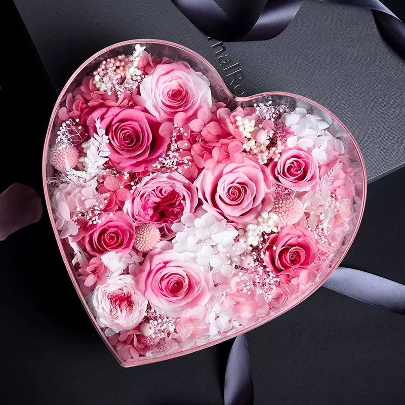 Handmade preserved flower acrylic flower box by Florettely