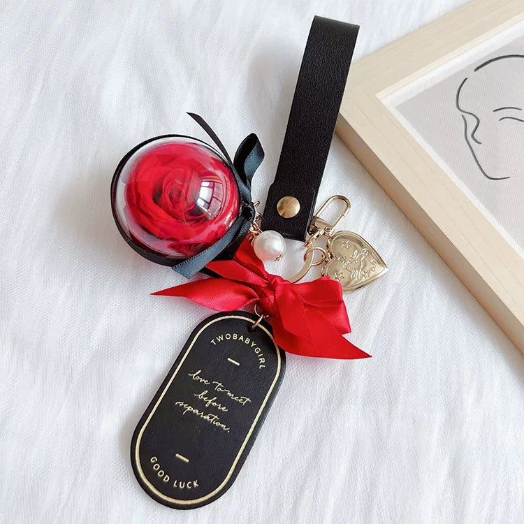 Handmade preserved flower keychain gift by Florettely