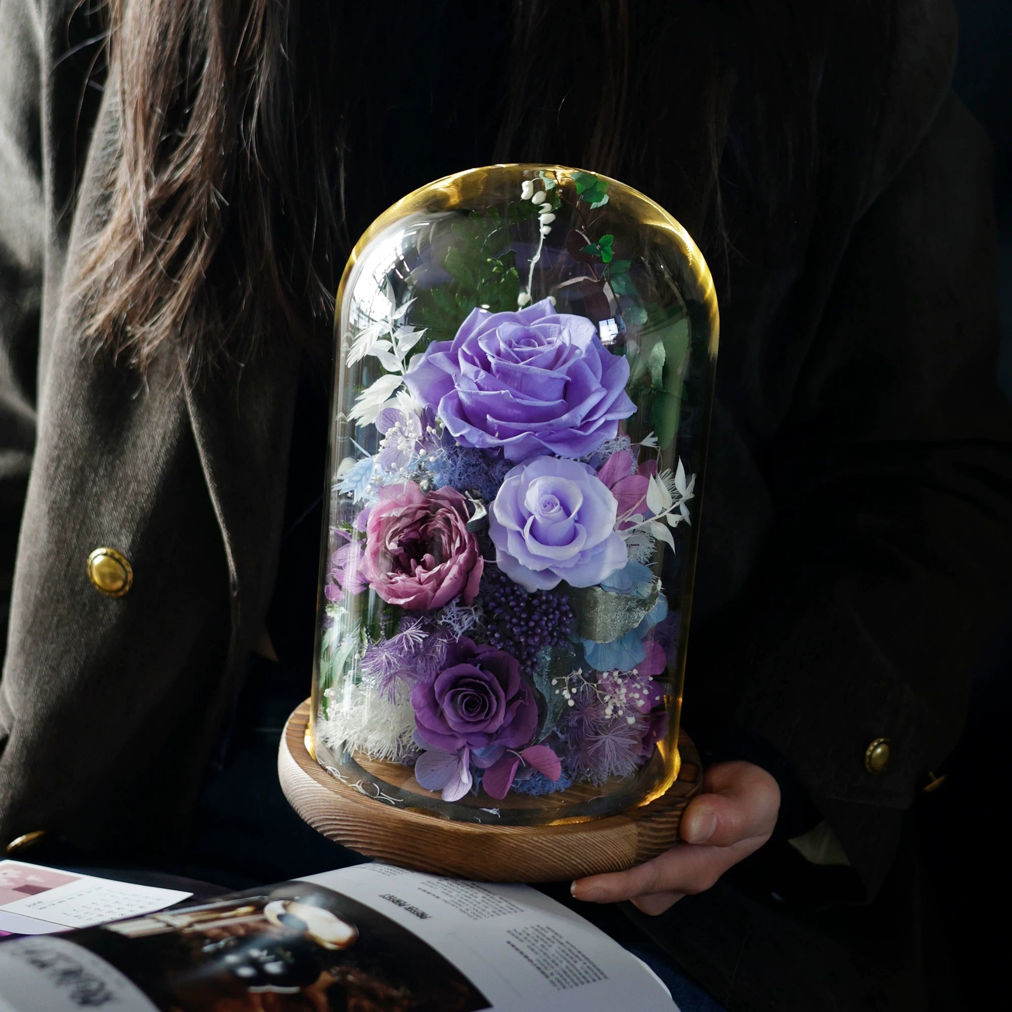 Handmade preserved flower glass dome gift by Florettely