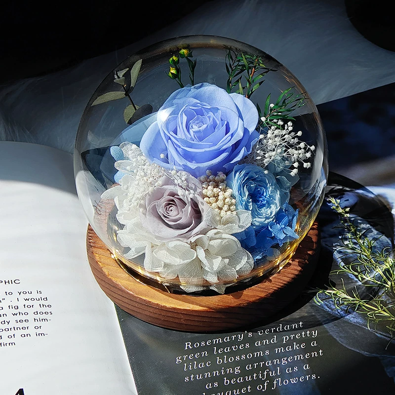 Handmade preserved flower glass dome gift by Florettely