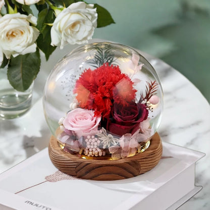 Handmade preserved flower glass dome gift by Florettely