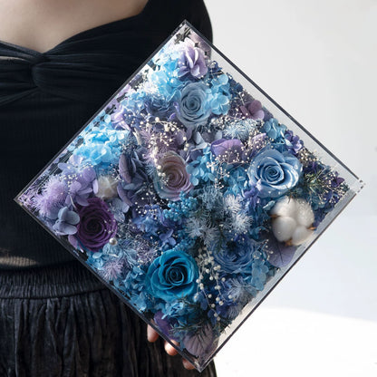 Handmade preserved flower acrylic flower box by Florettely