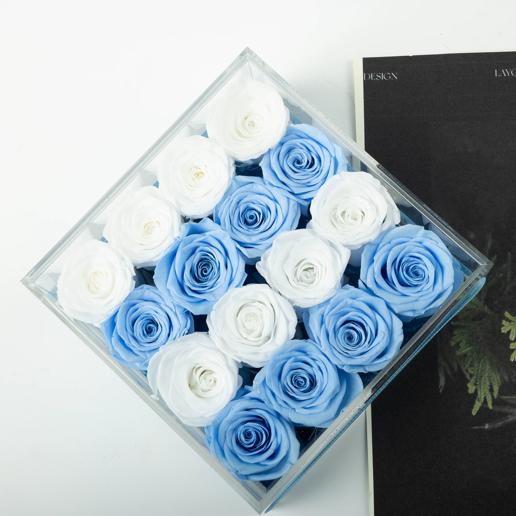 Handmade preserved flower bouquet gift box by Florettely