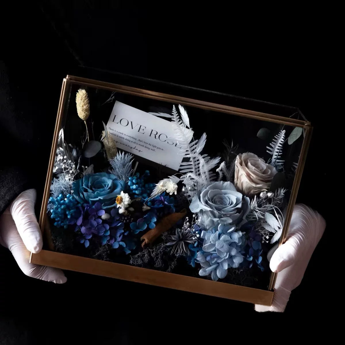 Handmade preserved flower acrylic flower box by Florettely