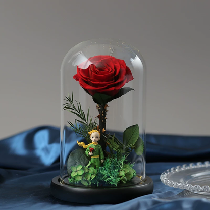 Handmade preserved flower themed glass dome by Florettely