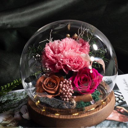 Handmade preserved flower glass dome gift by Florettely