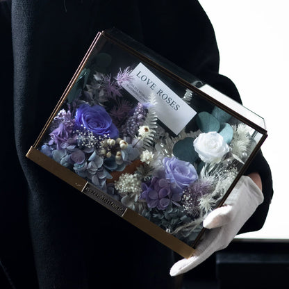 Handmade preserved flower acrylic flower box by Florettely
