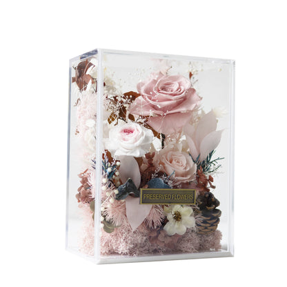 Handmade preserved flower bouquet gift box by Florettely