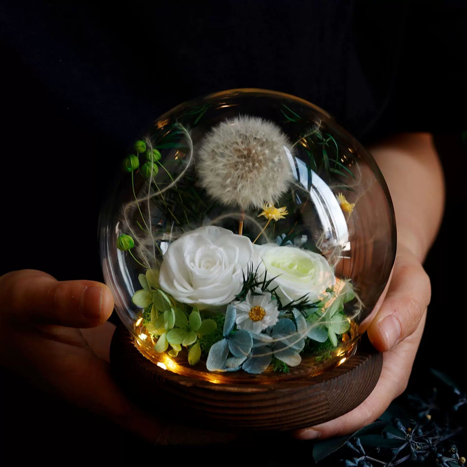 Handmade preserved flower glass dome gift by Florettely