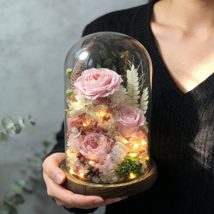 Handmade preserved flower glass dome gift by Florettely
