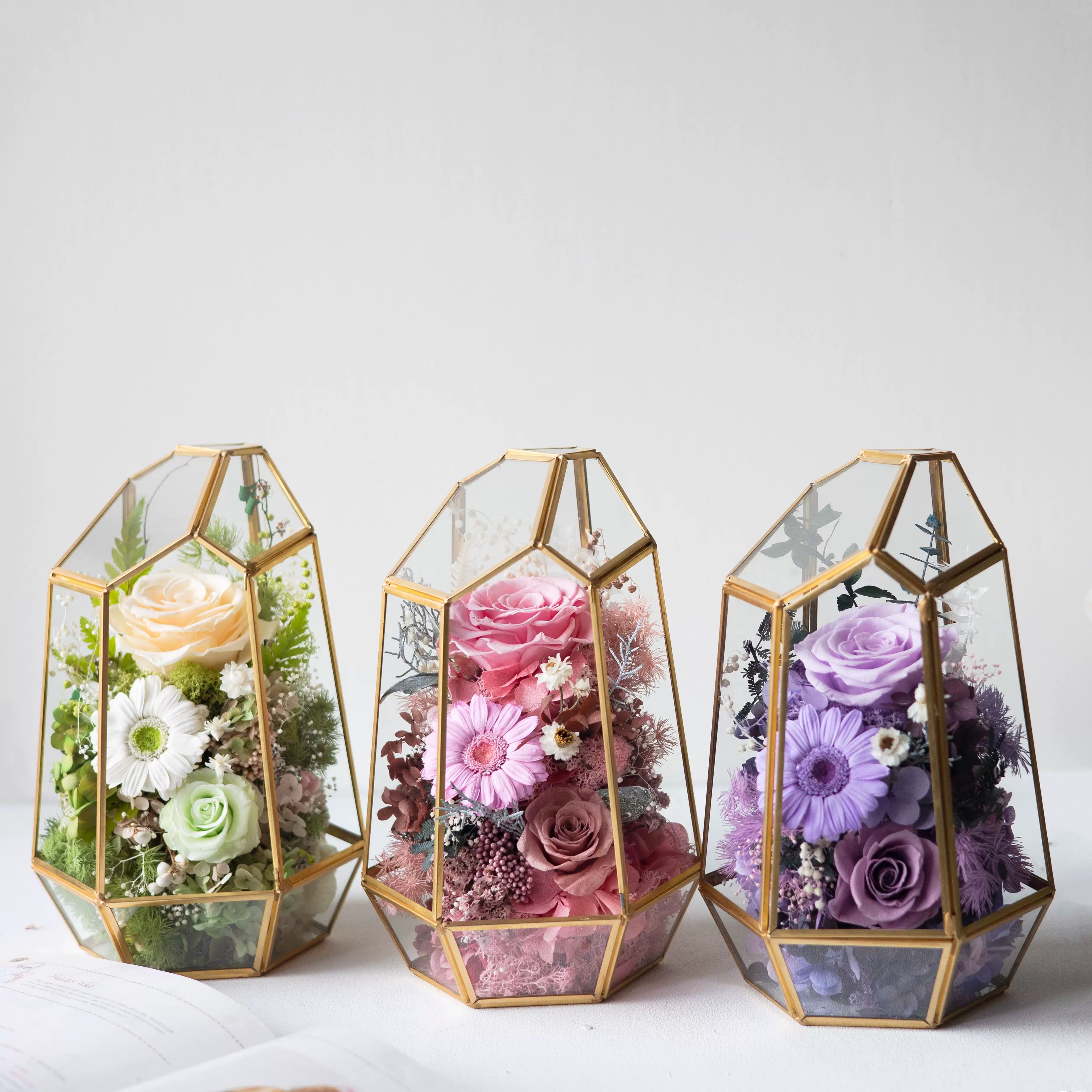 Handmade preserved flower glass terrarium decor by Florettely
