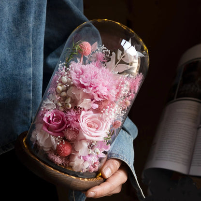 Handmade preserved flower glass dome gift by Florettely