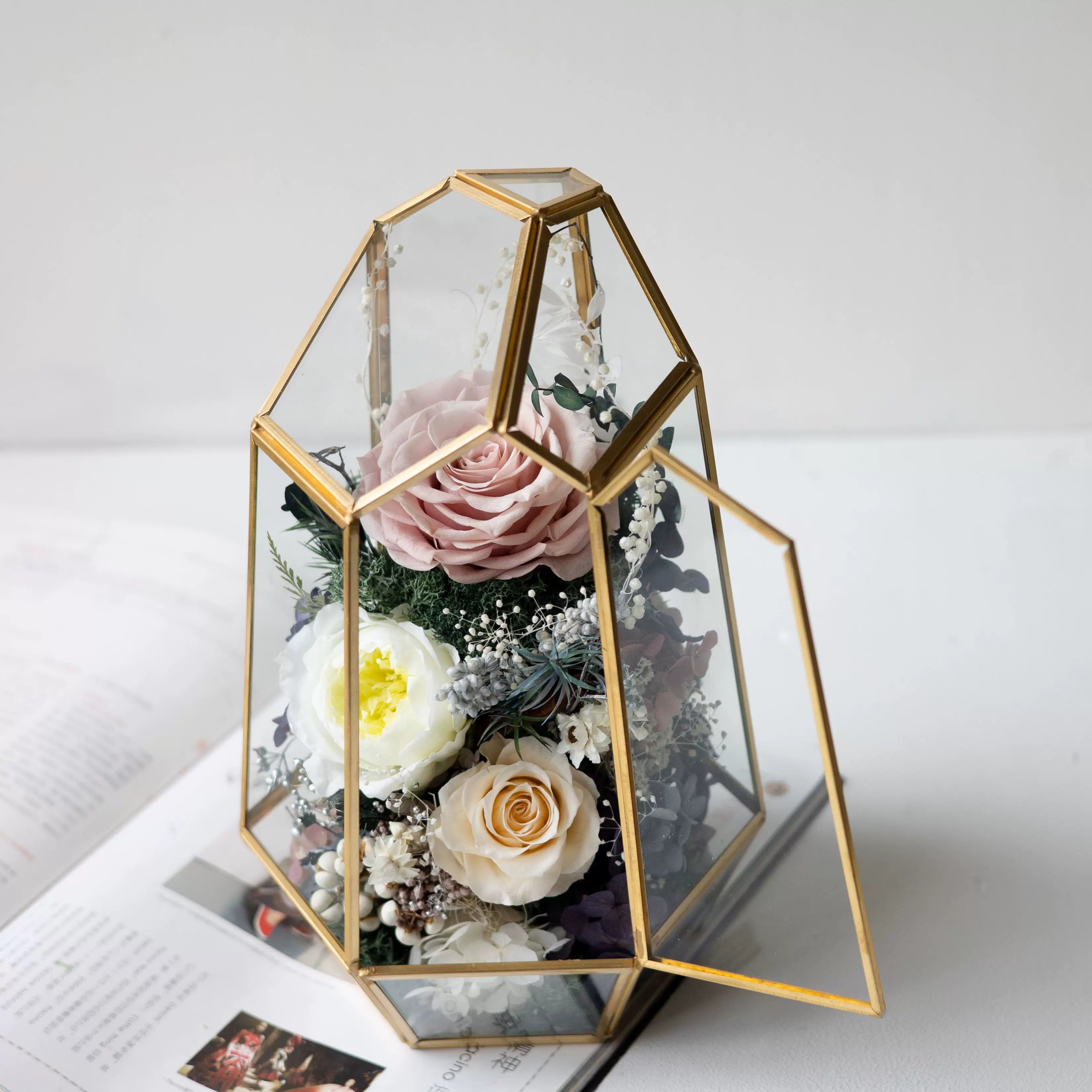 Handmade preserved flower glass terrarium decor by Florettely
