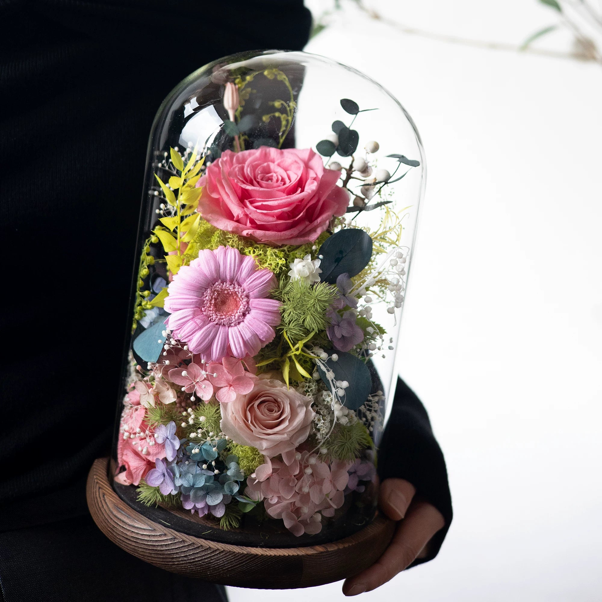 Handmade preserved flower glass dome gift by Florettely