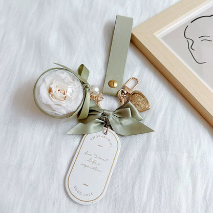 Handmade preserved flower keychain gift by Florettely