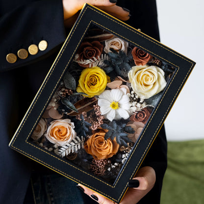 Handmade preserved flower leather gift box by Florettely