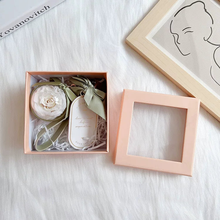 Handmade preserved flower keychain gift by Florettely